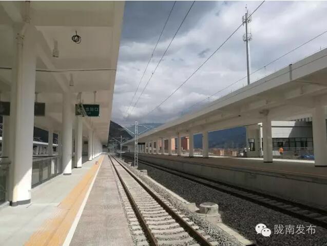 蘭渝鐵路最新進(jìn)展！除胡麻嶺隧道外已全線鋪通