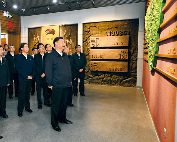 習近平：推進黨的建設(shè)新的偉大工程要一以貫之